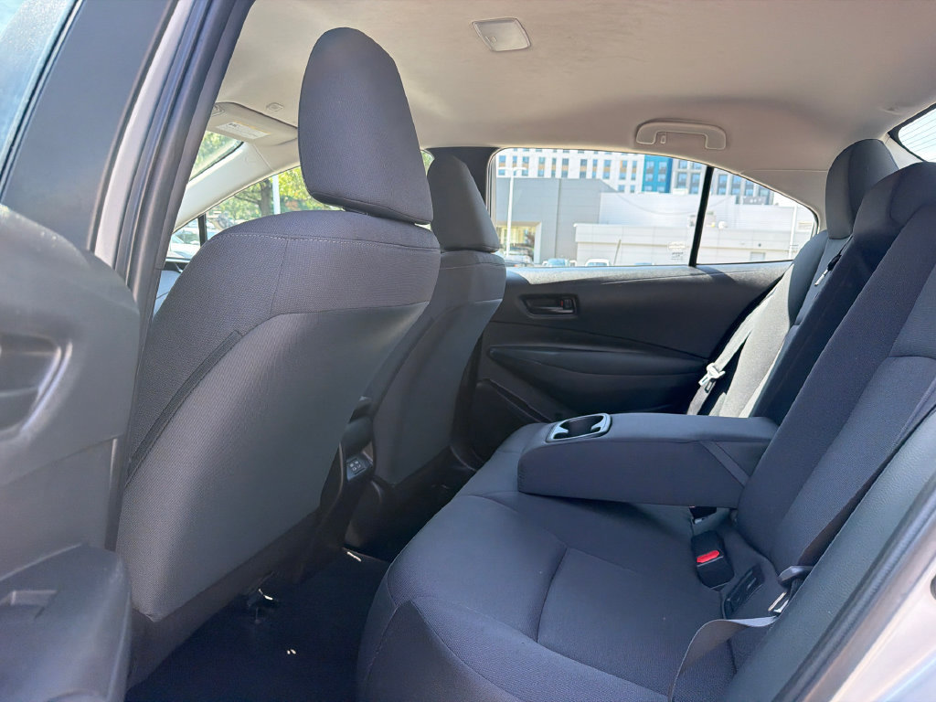 Used 2024 Toyota Corolla LE FWD image 18
