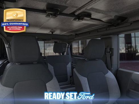 New 2025 Ford Bronco Base image 12