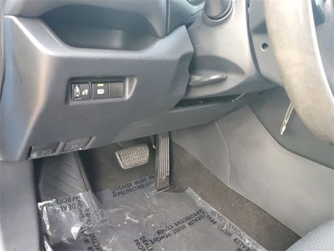 Used 2019 Toyota RAV4 LE image 16