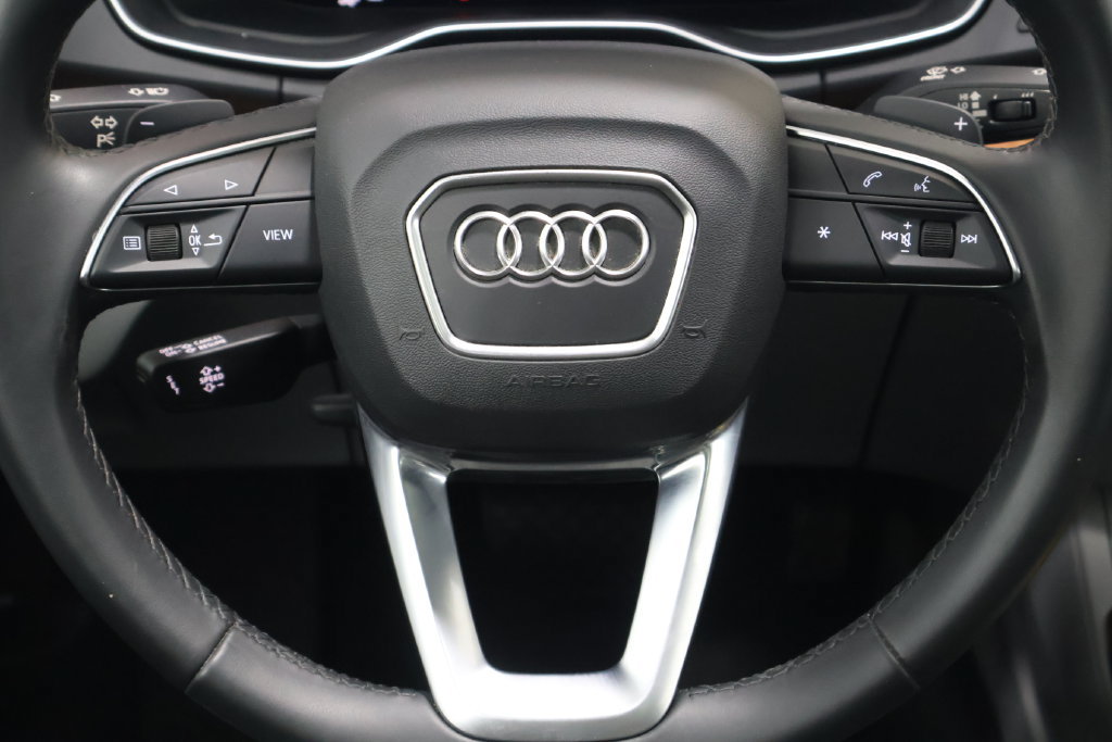Used 2021 Audi Q5 e Premium AWD/4WD image 17