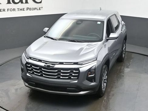 New 2026 Chevrolet Equinox LT w/ Safety and Technology Package FWD image 24