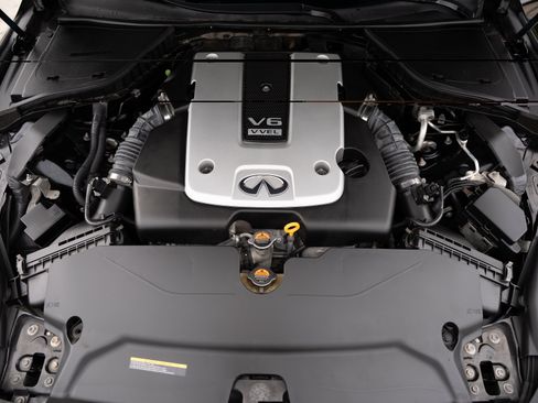 Used 2014 INFINITI Q50 Premium w/ Deluxe Touring Package AWD/4WD image 28