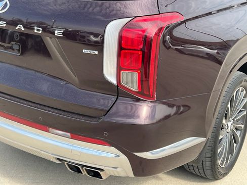 Used 2024 Hyundai Palisade Calligraphy image 14