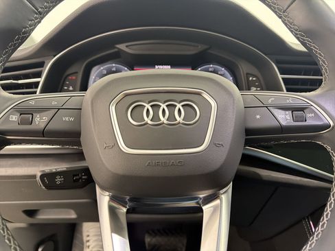 Used 2025 Audi Q7 Premium Plus w/ Premium Plus Package image 15