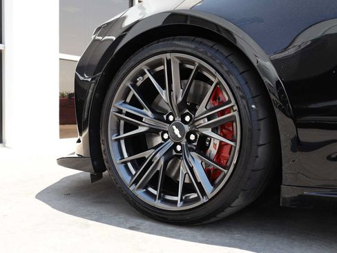 Used 2018 Chevrolet Camaro ZL1 RWD image 58