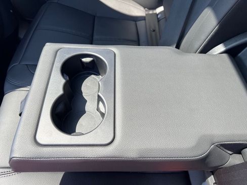 New 2026 Land Rover Range Rover Velar Dynamic SE image 23