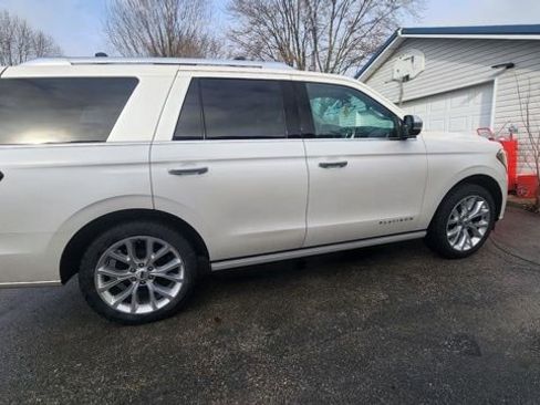 Used 2018 Ford Expedition Platinum image 5