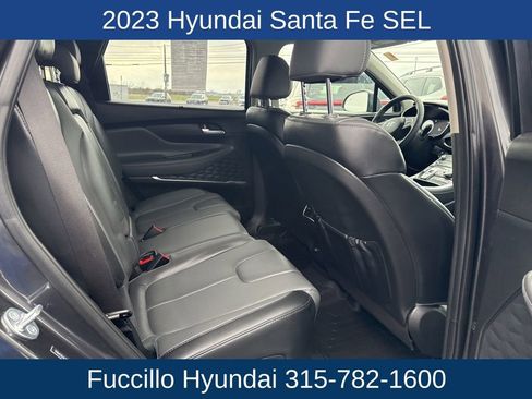 Used 2023 Hyundai Santa Fe SEL w/ Premium Package image 29