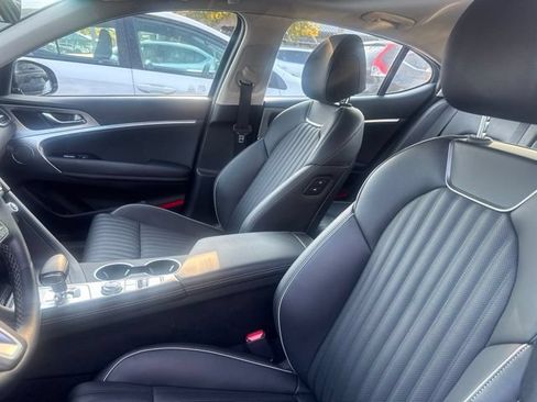 Certified 2026 Genesis G70 2.5T Prestige AWD/4WD image 11
