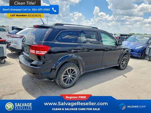 Used 2017 Dodge Journey SE w/ Flexible Seating Group FWD image 4