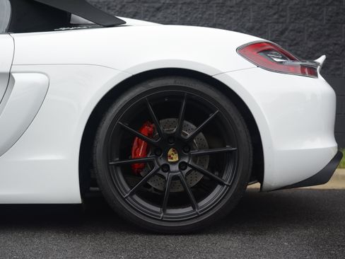 Certified 2016 Porsche Boxster Spyder RWD image 36