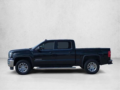 Used 2017 GMC Sierra 1500 SLE w/ SLE Value Package image 2
