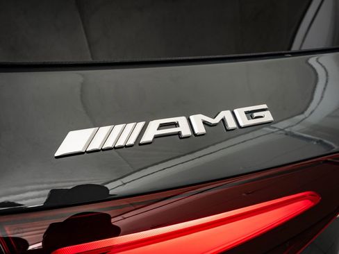 New 2026 Mercedes-Benz GLE 63 AMG S image 21