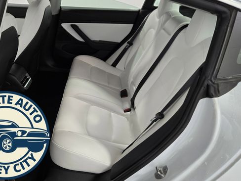 Used 2020 Tesla Model 3 Long Range image 20