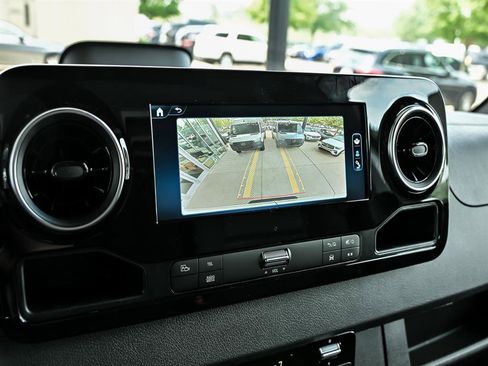 New 2025 Mercedes-Benz Sprinter 2500 image 11