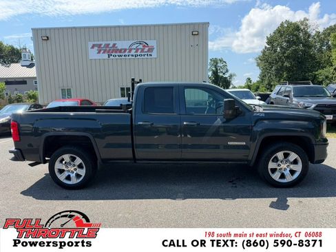 Used 2017 GMC Sierra 1500 SLE w/ Elevation Edition AWD/4WD image 11