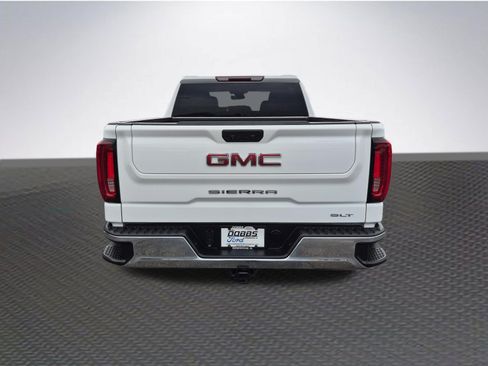 Used 2023 GMC Sierra 1500 SLT w/ SLT Convenience Package AWD/4WD image 6