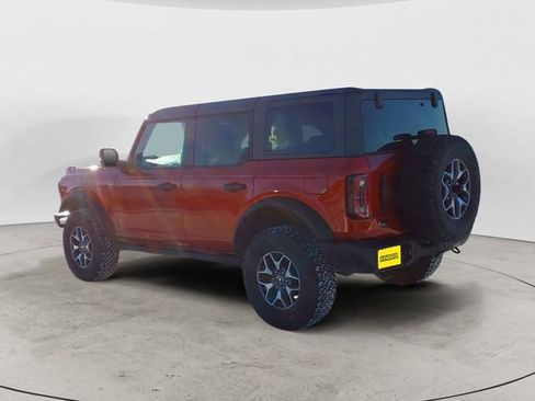 Used 2024 Ford Bronco Badlands AWD/4WD image 3