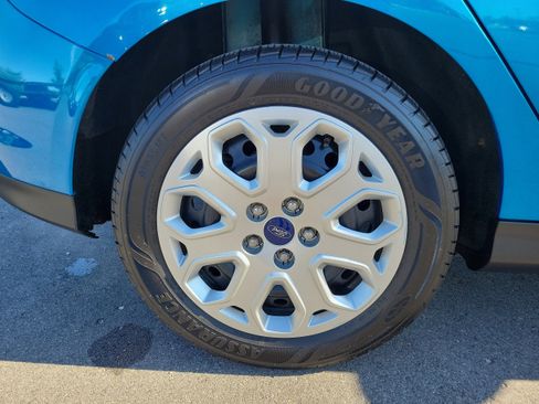 Used 2012 Ford Focus SE FWD image 5