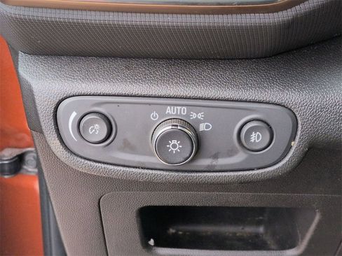 Certified 2021 Chevrolet TrailBlazer ACTIV w/ Convenience Package image 18