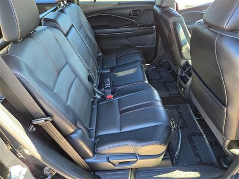 Certified 2023 Honda Passport TrailSport image 19