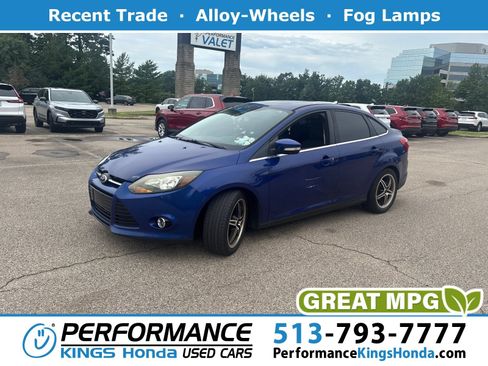 Used 2012 Ford Focus Titanium FWD image 1