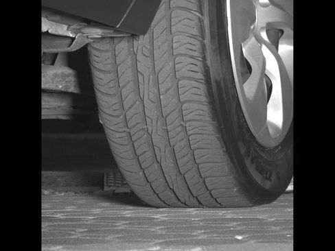 Used 2020 Toyota RAV4 LE image 13