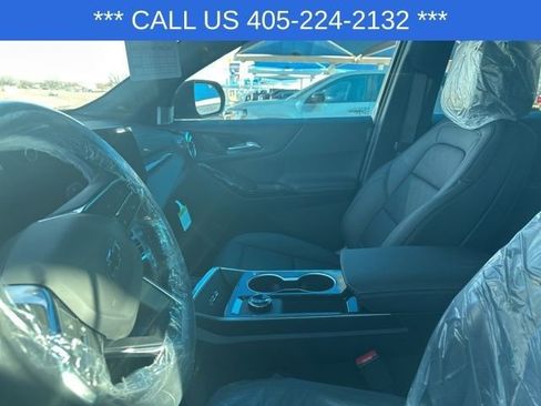 New 2026 Chevrolet Equinox LT w/ Convenience Package II image 19