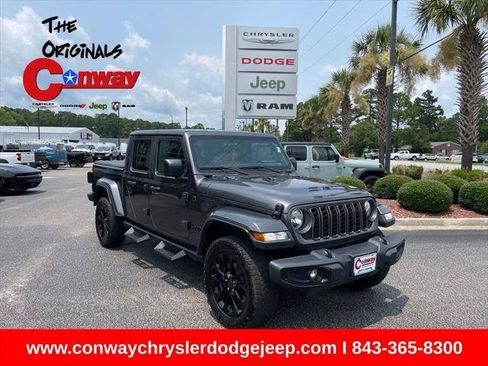 Certified 2025 Jeep Gladiator Sport AWD/4WD image 1