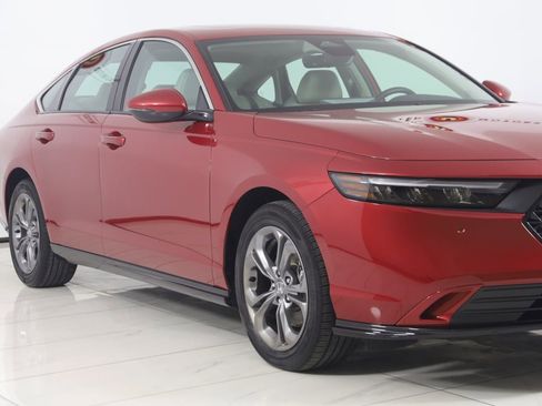 Used 2023 Honda Accord EX-L image 38