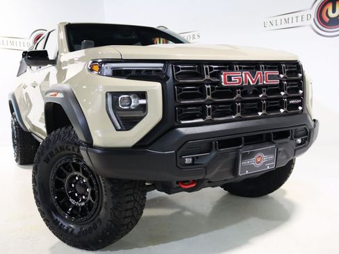 Used 2024 GMC Canyon AT4X w/ AT4X AEV Edition AWD/4WD image 30