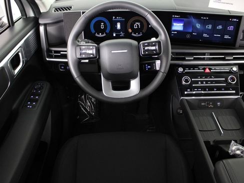 Used 2026 Hyundai Santa Fe SE image 6