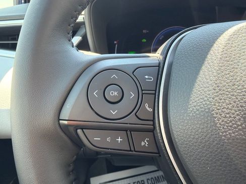 Used 2026 Toyota Corolla SE FWD image 30