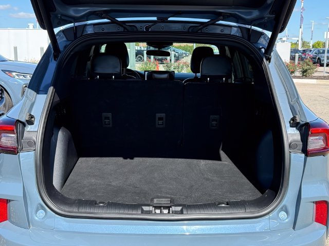 Certified 2023 Ford Escape ST-Line w/ Tech Pack #1 AWD/4WD image 27