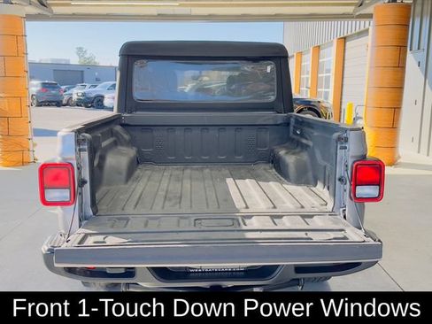 Used 2020 Jeep Gladiator Sport w/ Quick Order Package 24S AWD/4WD image 11