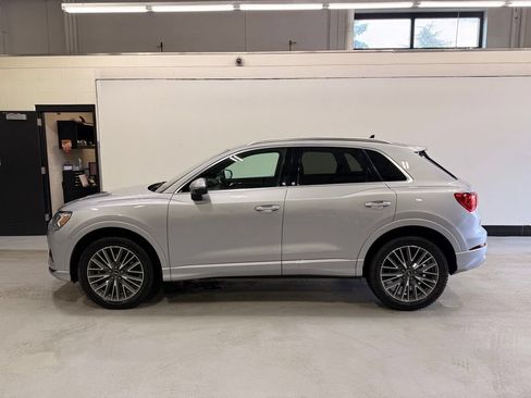 Used 2022 Audi Q3 2.0T Premium Plus AWD/4WD image 2