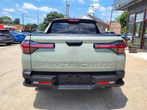 Used 2024 Hyundai Santa Cruz SEL w/ Activity Package FWD image 6