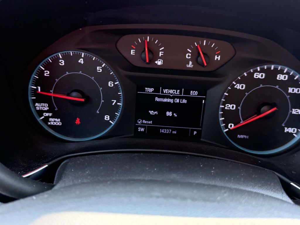 Used 2024 Chevrolet Equinox LS FWD image 33