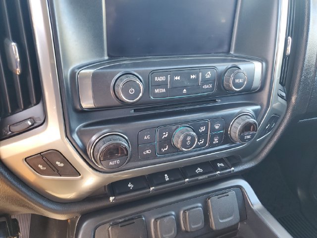 Used 2018 Chevrolet Silverado 1500 LT w/ All Star Edition AWD/4WD image 24