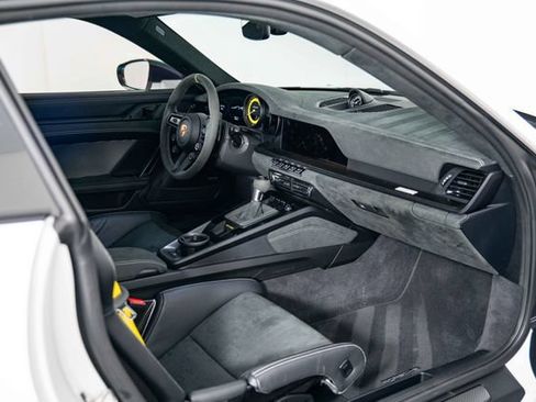 Used 2024 Porsche 911 GT3 RS w/ Weissach Package RWD image 25