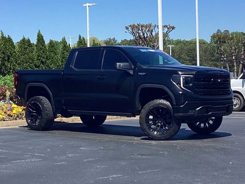 Used 2022 GMC Sierra 1500 Elevation image 2