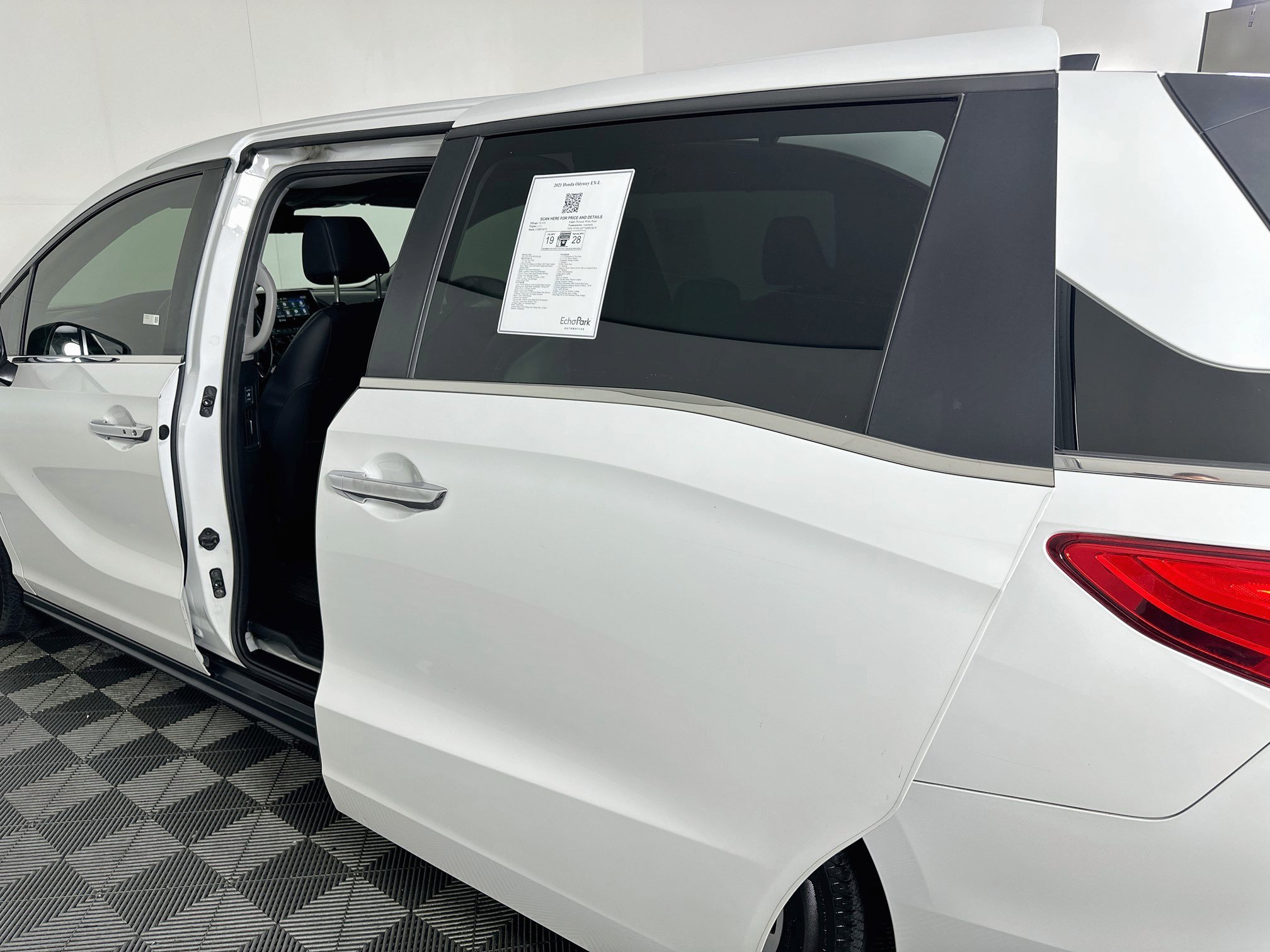 Used 2021 Honda Odyssey EX-L image 27