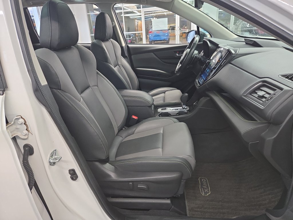 Used 2024 Subaru Ascent Onyx Edition Limited w/ Popular Package Onyx AWD/4WD image 18