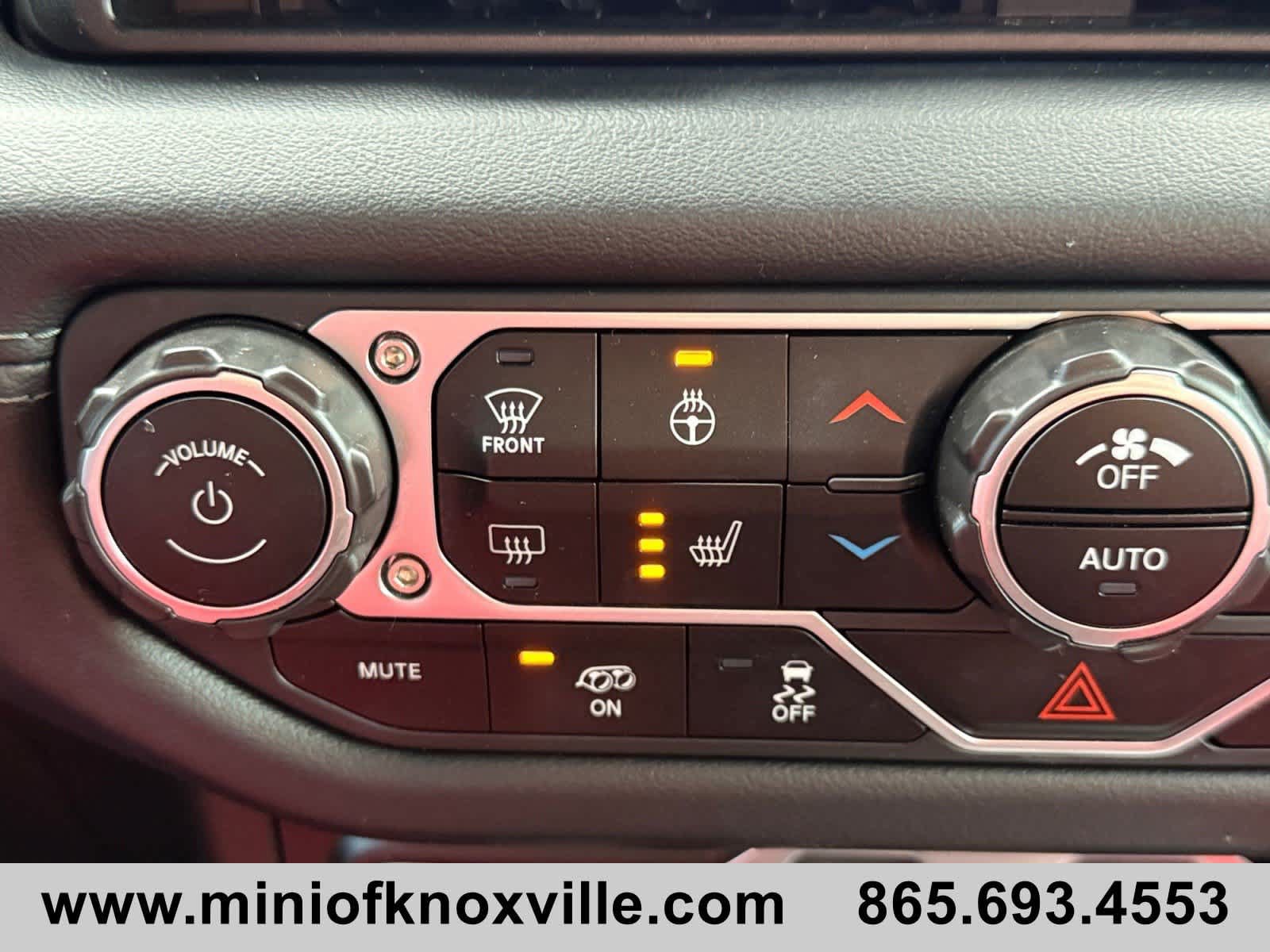Used 2024 Jeep Wrangler Unlimited Rubicon 392 AWD/4WD image 26