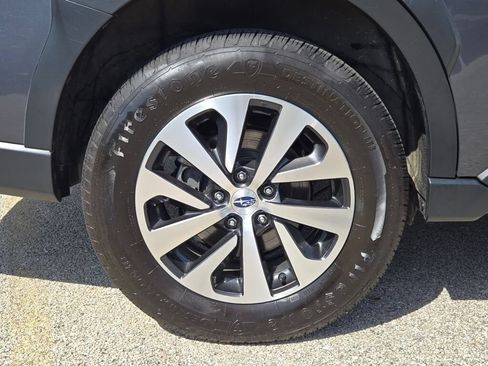 Used 2023 Subaru Outback Premium AWD/4WD image 10