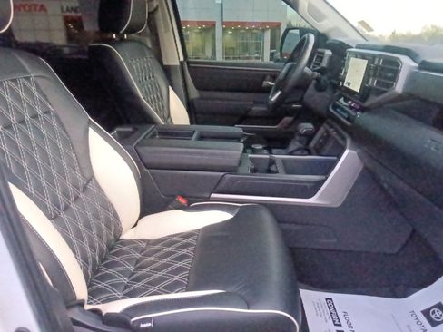 Used 2024 Toyota Tundra SR5 image 31