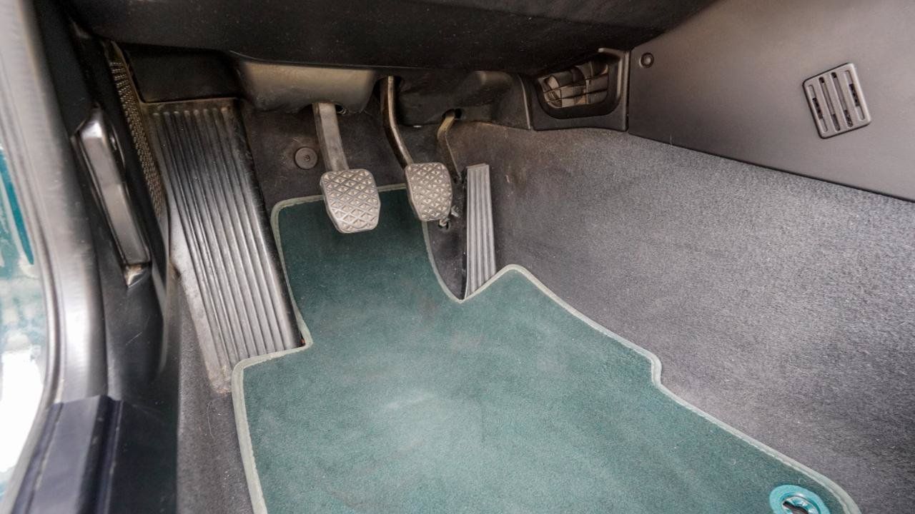 Used 1999 BMW Z3 2.8 RWD image 15