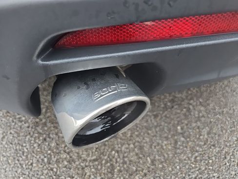 Used 2017 Chevrolet Camaro SS image 37