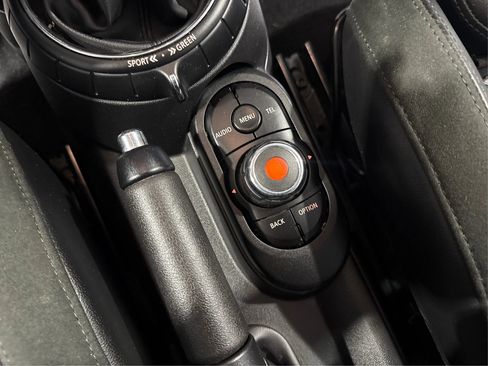 Used 2015 MINI Cooper S image 15