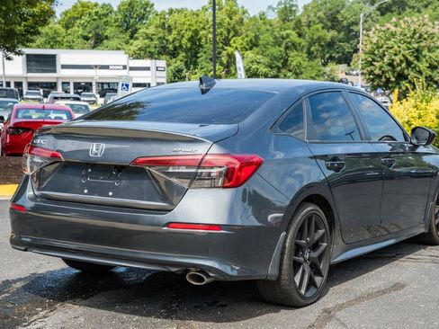 Used 2023 Honda Civic Sport image 4